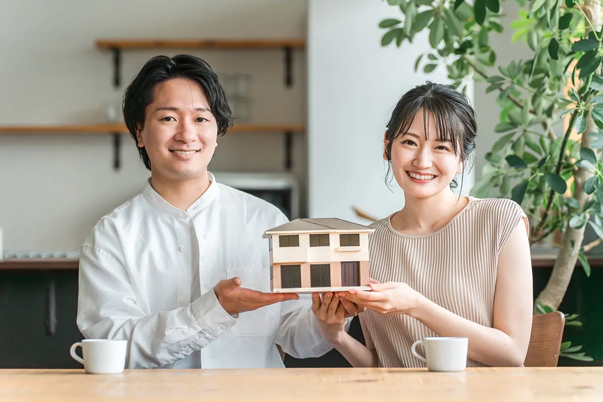 Dummy image: Ideal family life in a new home full of natural light